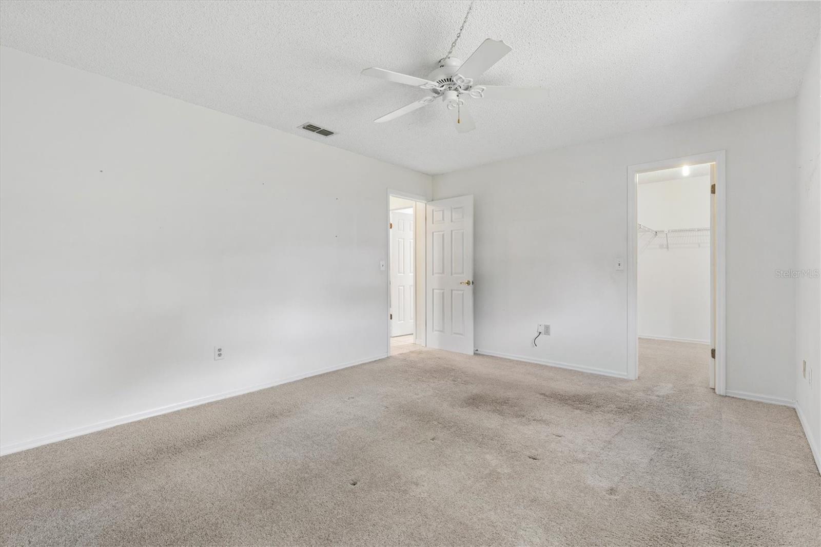 Image 23 of 47 For 17710 108th Avenue