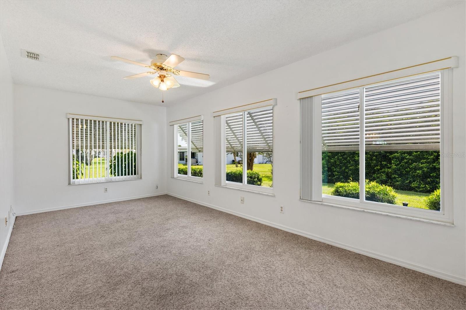 Image 31 of 47 For 17710 108th Avenue