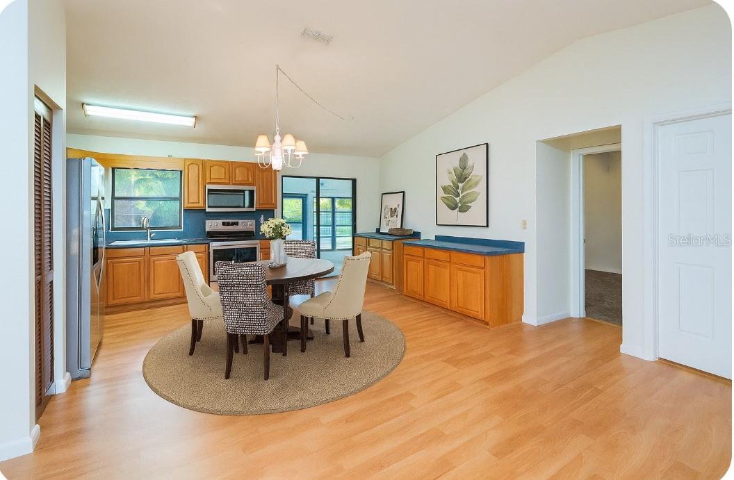 Image 6 of 66 For 4440 24th Court