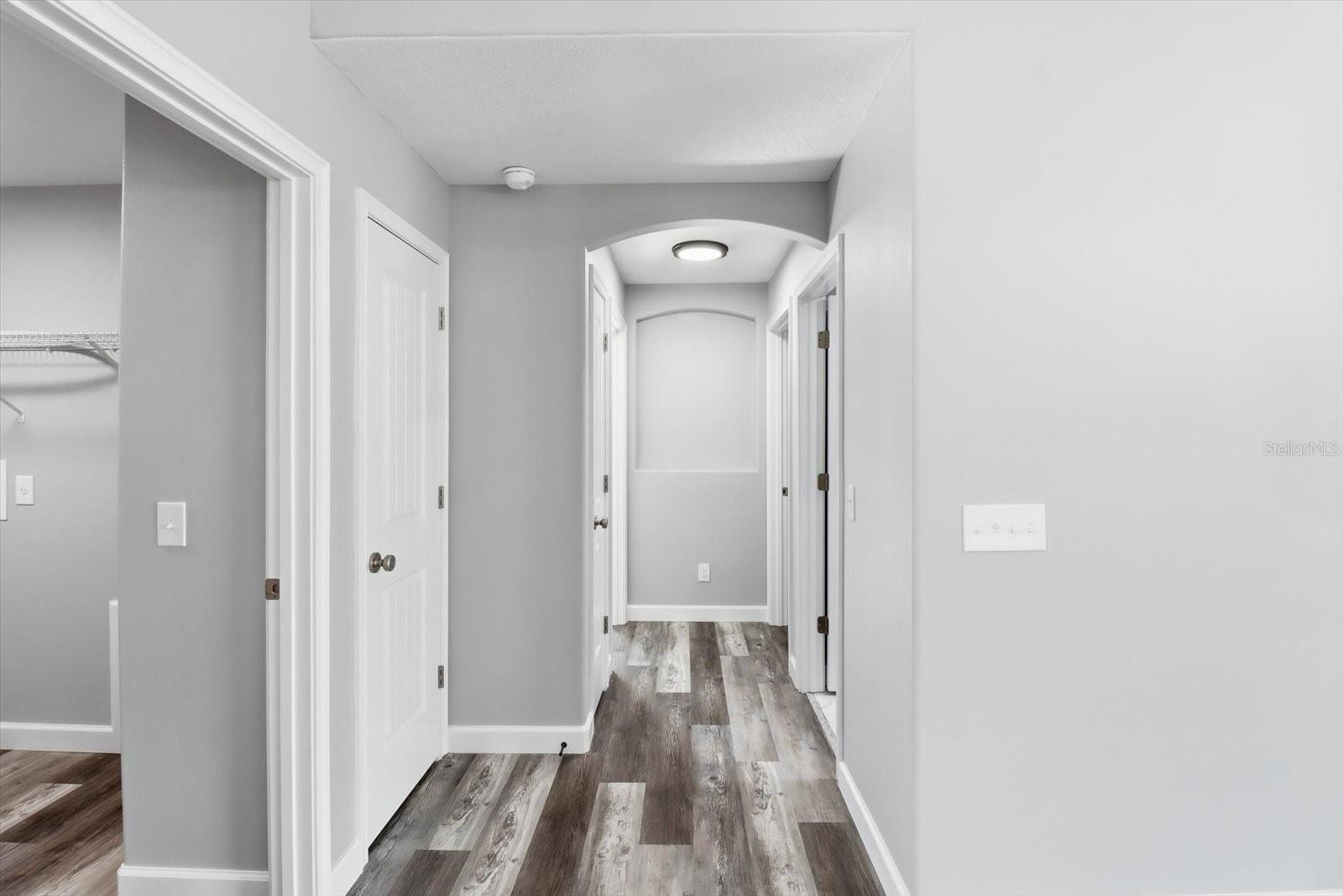 Listing photo id 25 for 8196 Terrel Terrace