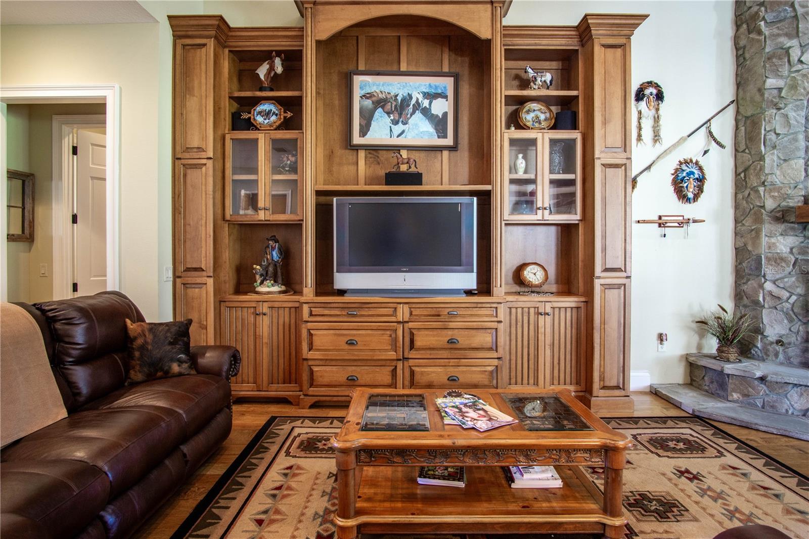 Image 16 of 93 For 1198 104th Street Road