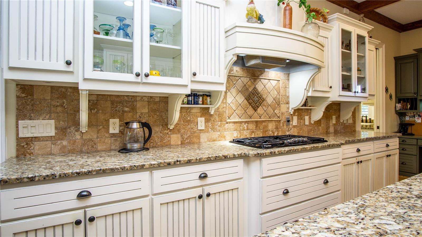 Image 22 of 93 For 1198 104th Street Road