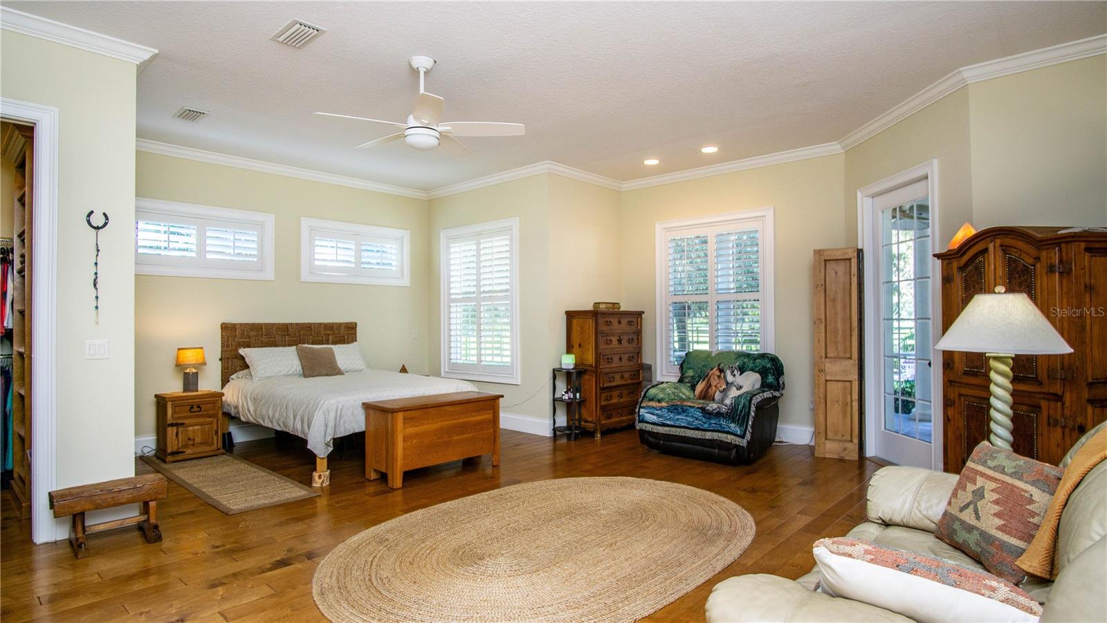 Image 27 of 93 For 1198 104th Street Road