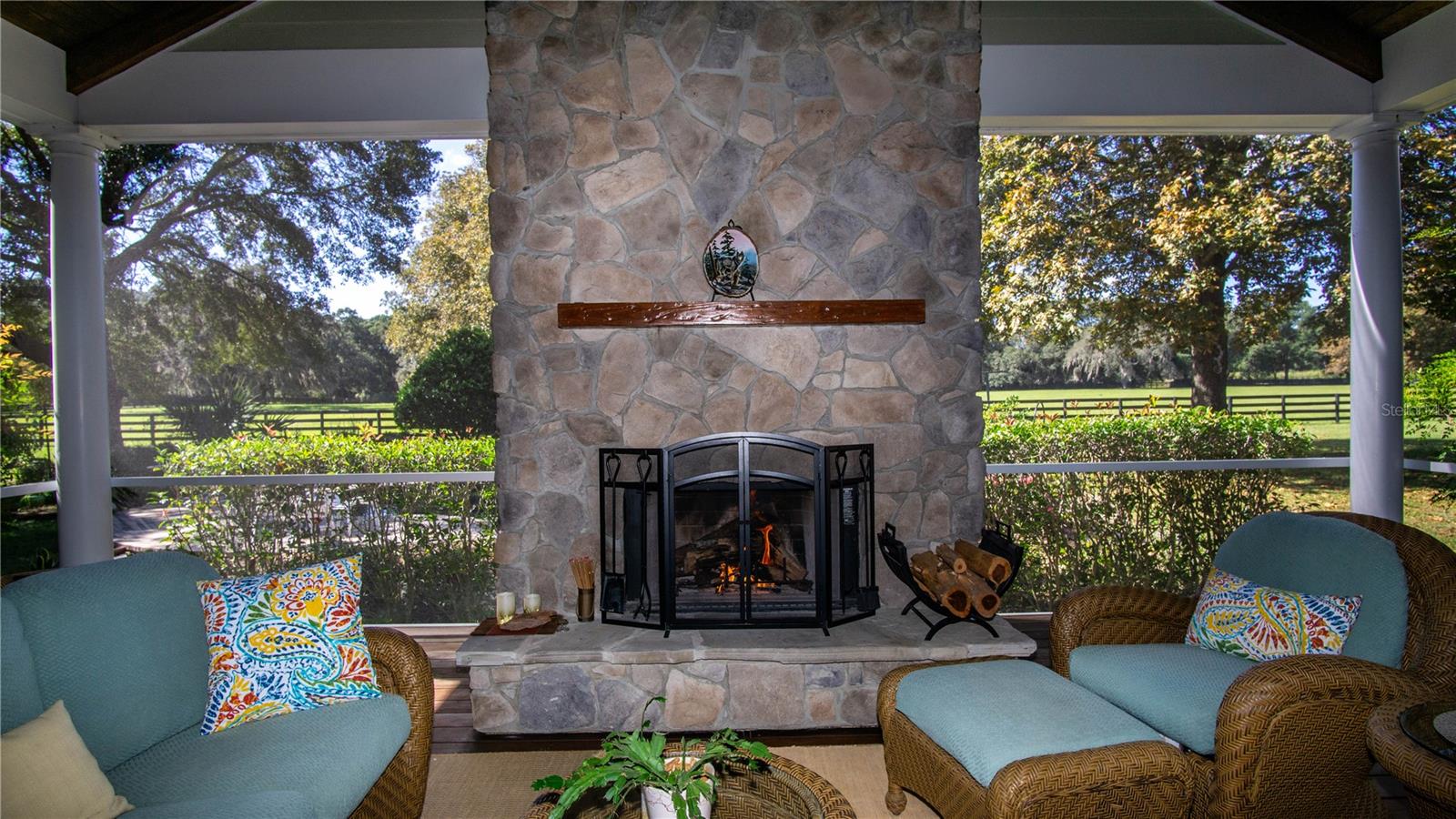 Image 8 of 93 For 1198 104th Street Road