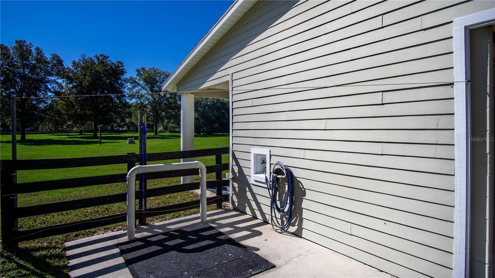 Image 84 of 93 For 1198 104th Street Road