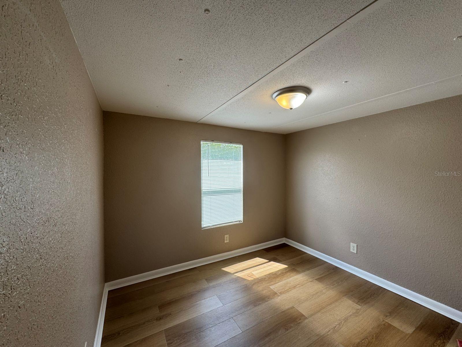 Image 6 of 19 For 9604 30th Avenue