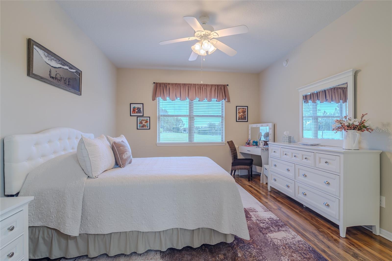 Image 21 of 48 For 10074 77th Loop