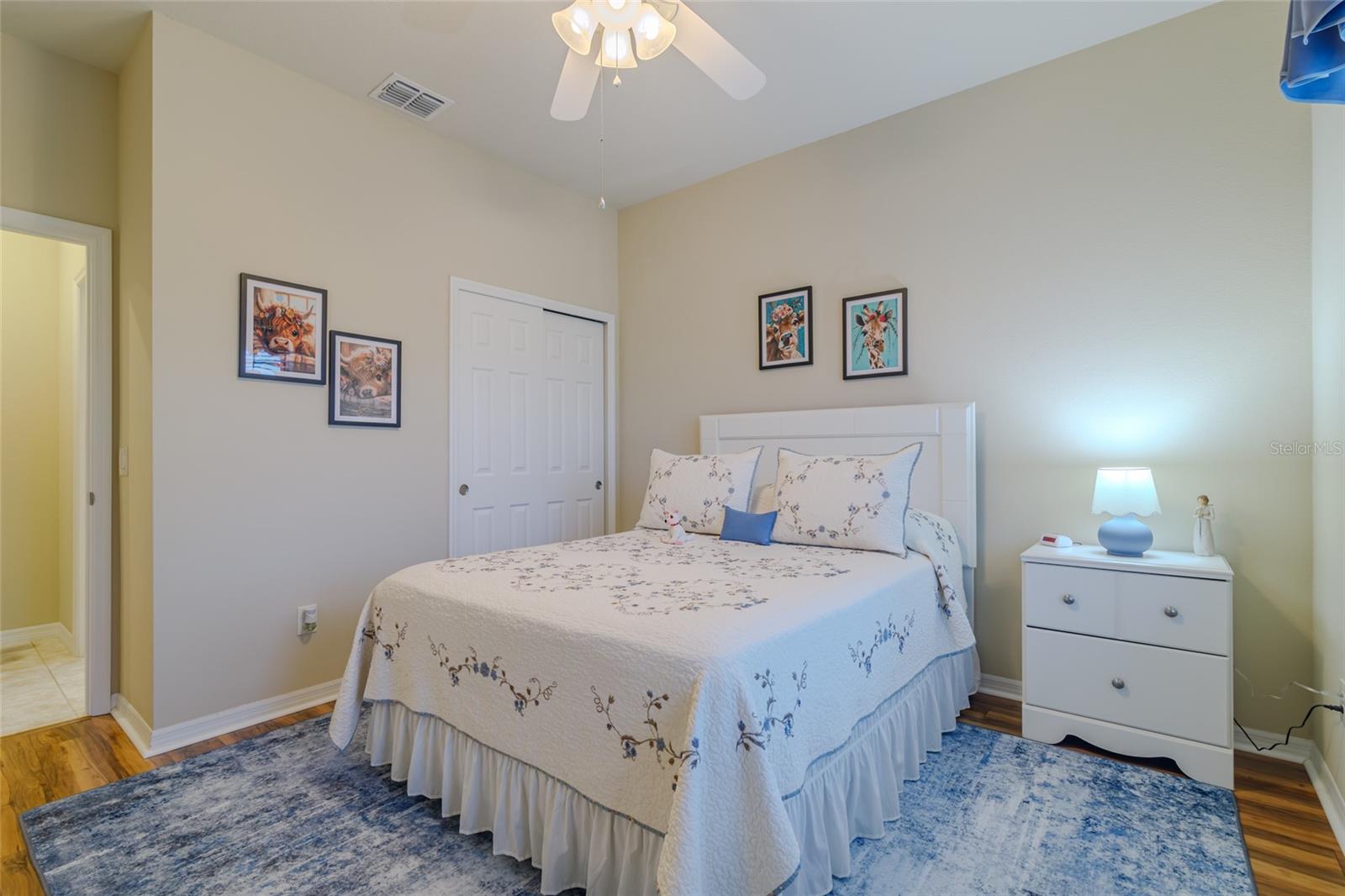 Image 26 of 48 For 10074 77th Loop