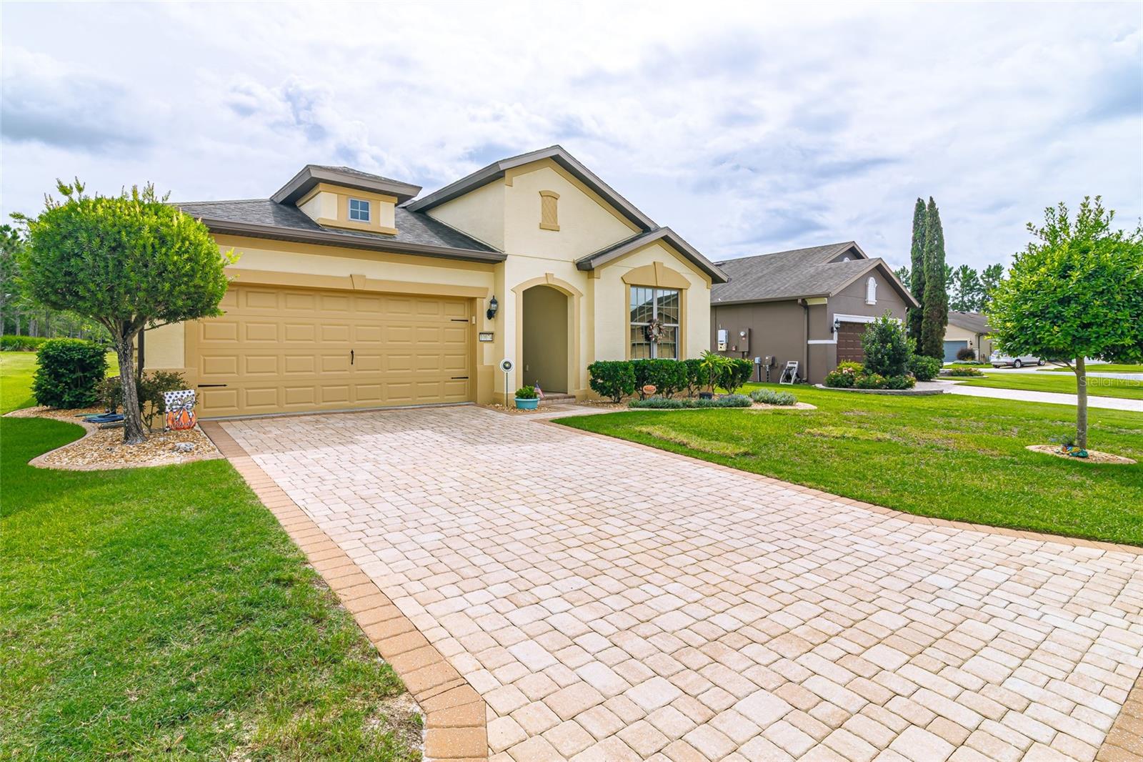 Image 36 of 48 For 10074 77th Loop