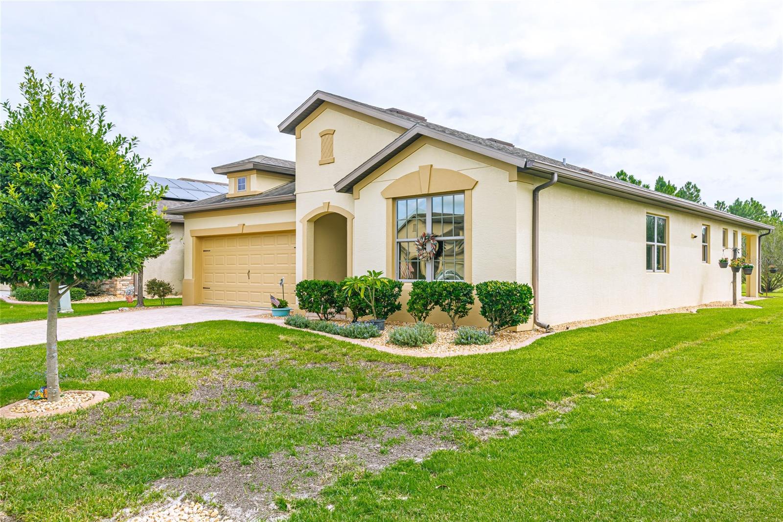 Image 38 of 48 For 10074 77th Loop