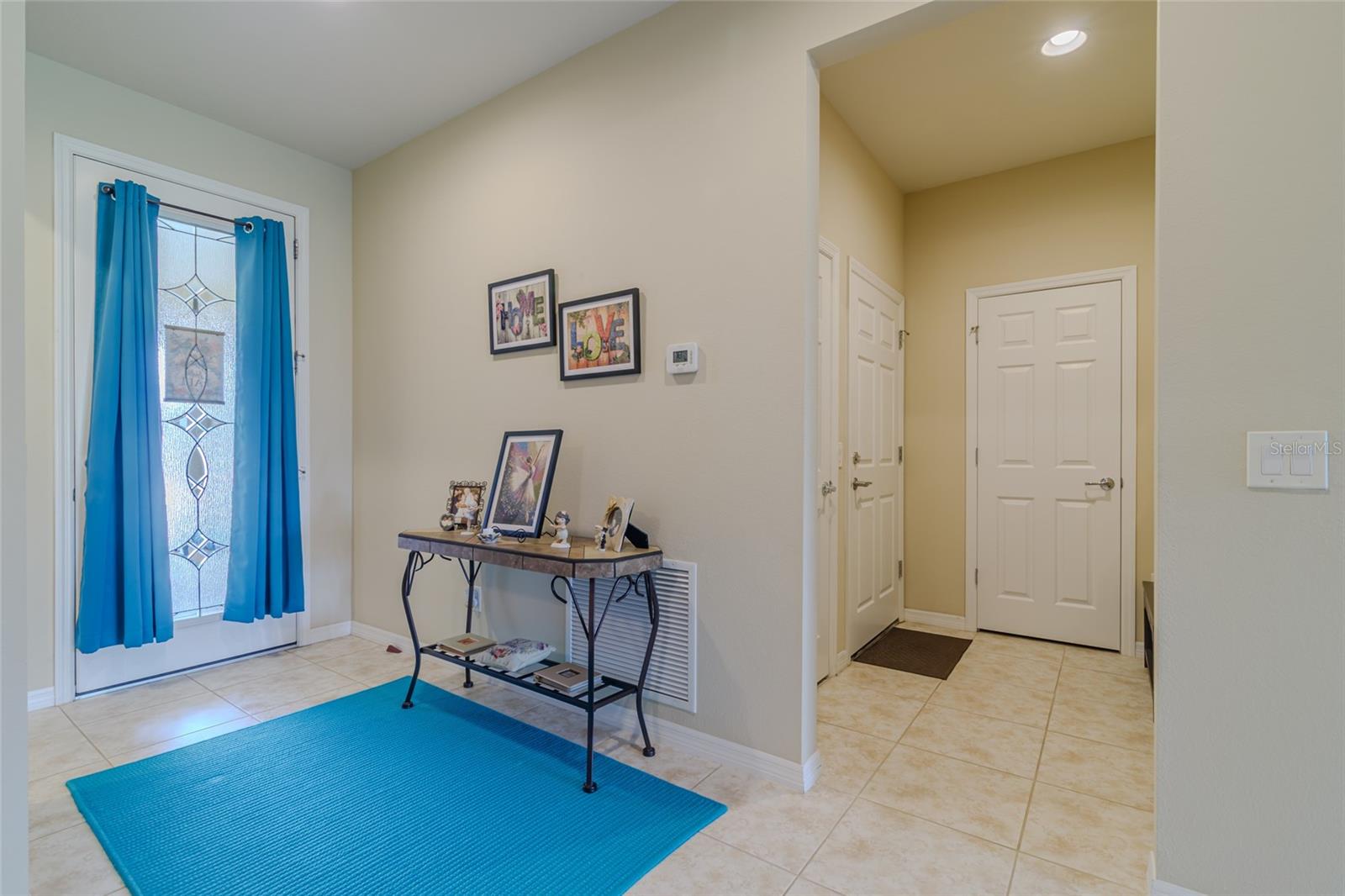 Image 5 of 48 For 10074 77th Loop