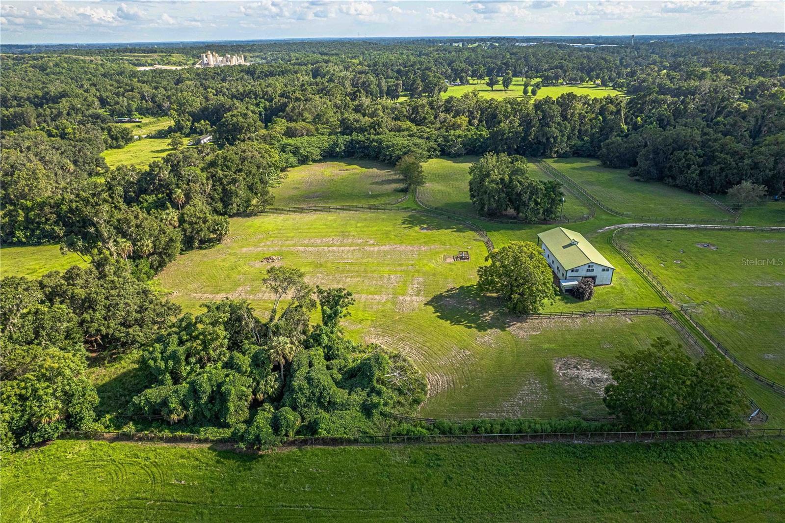 Image 30 of 33 For 12615 Gainesville Road