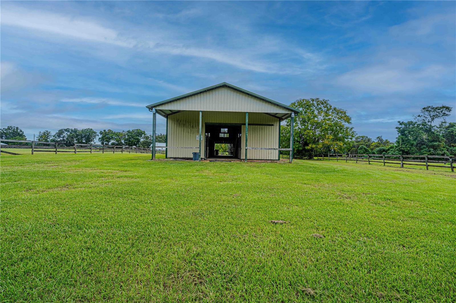 Image 35 of 93 For 12615 Gainesville Road