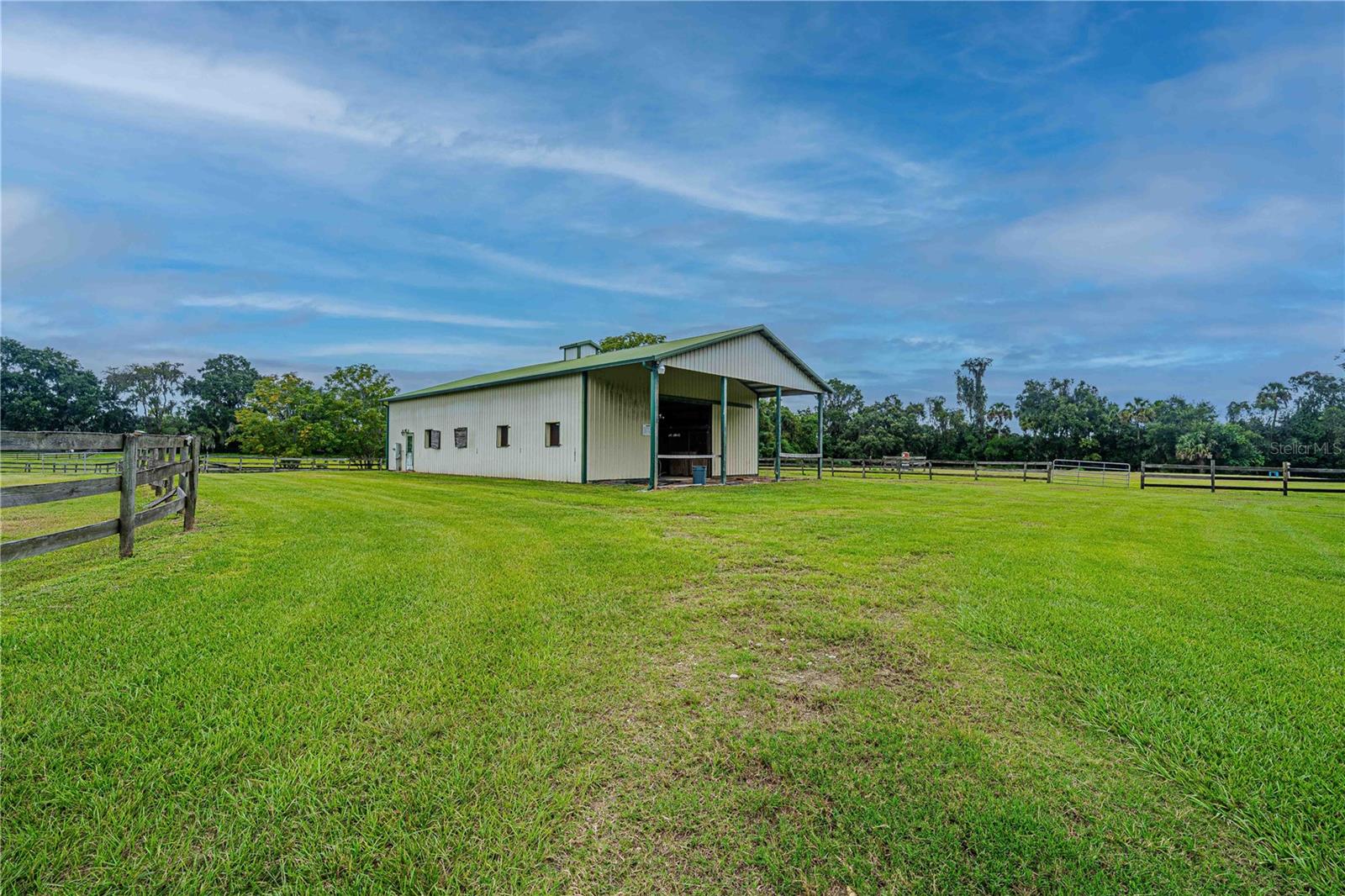 Image 44 of 93 For 12615 Gainesville Road