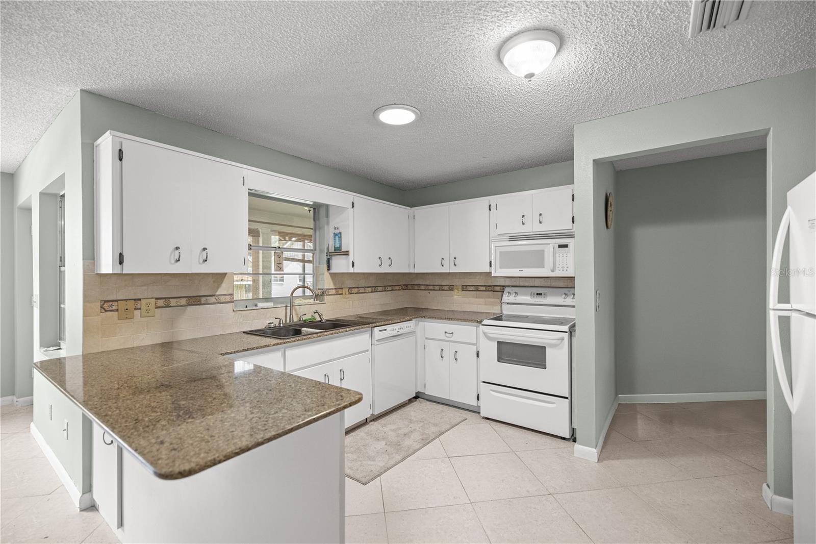 Image 6 of 22 For 8537 90th Place E