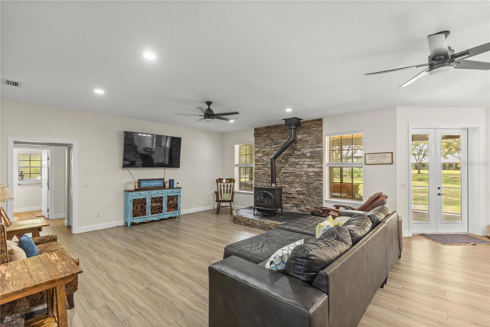 Image 7 of 16 For 4750 216th Avenue