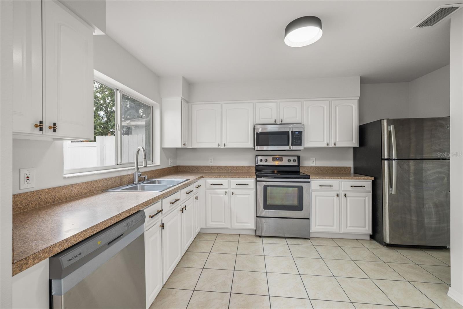 Image 10 of 30 For 13231 Prestwick Creek Drive