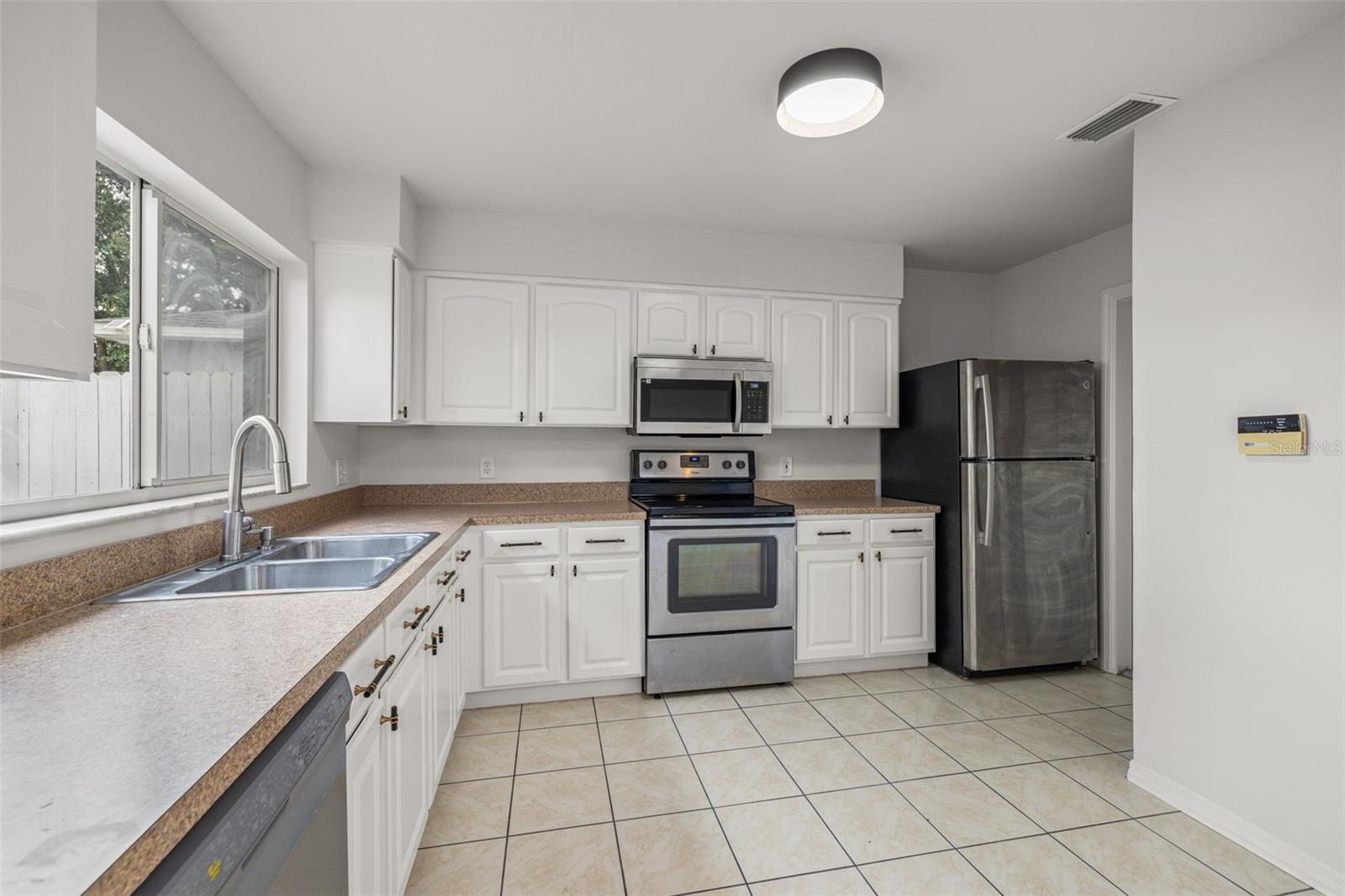 Image 11 of 30 For 13231 Prestwick Creek Drive