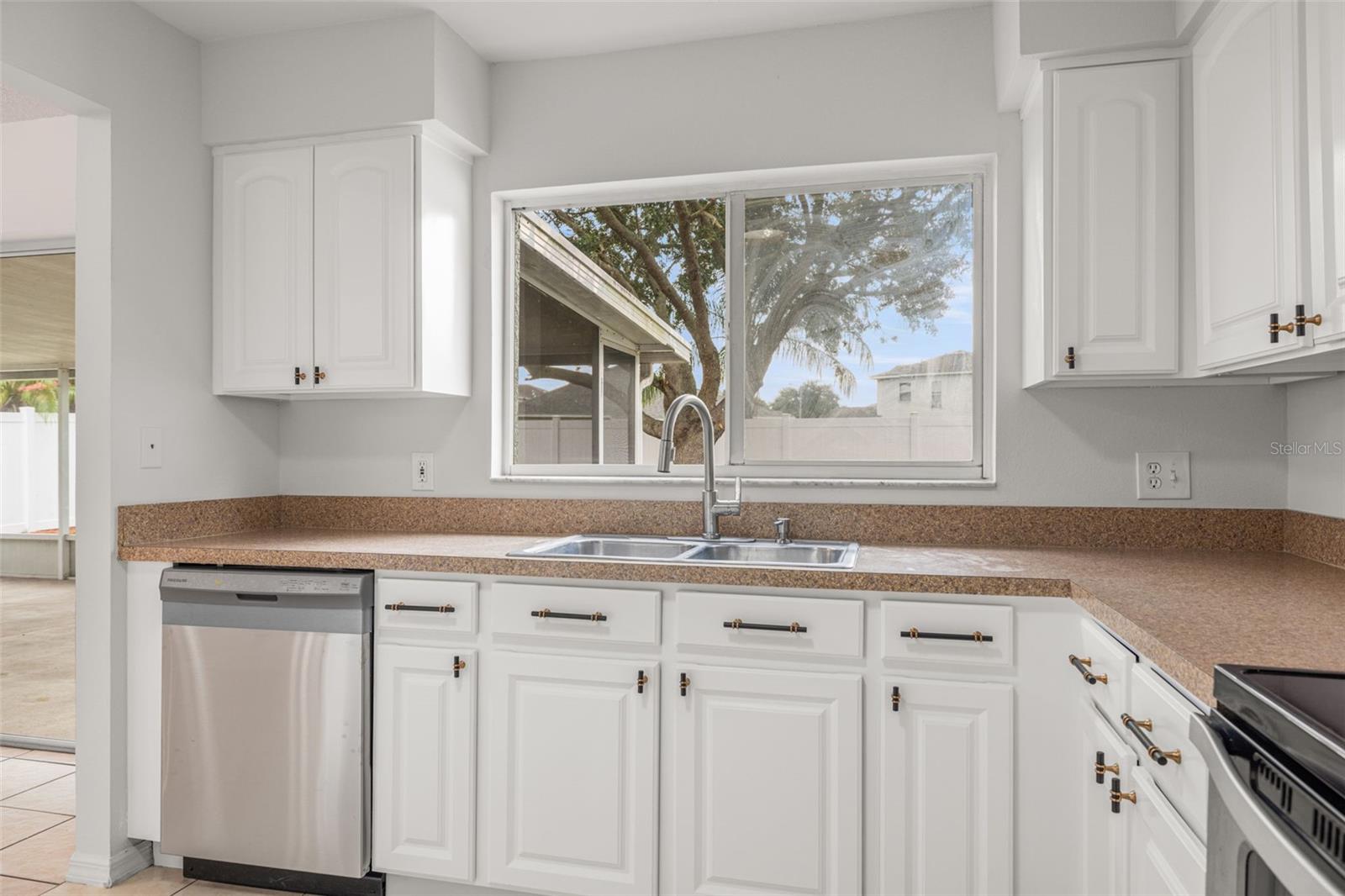 Image 13 of 30 For 13231 Prestwick Creek Drive