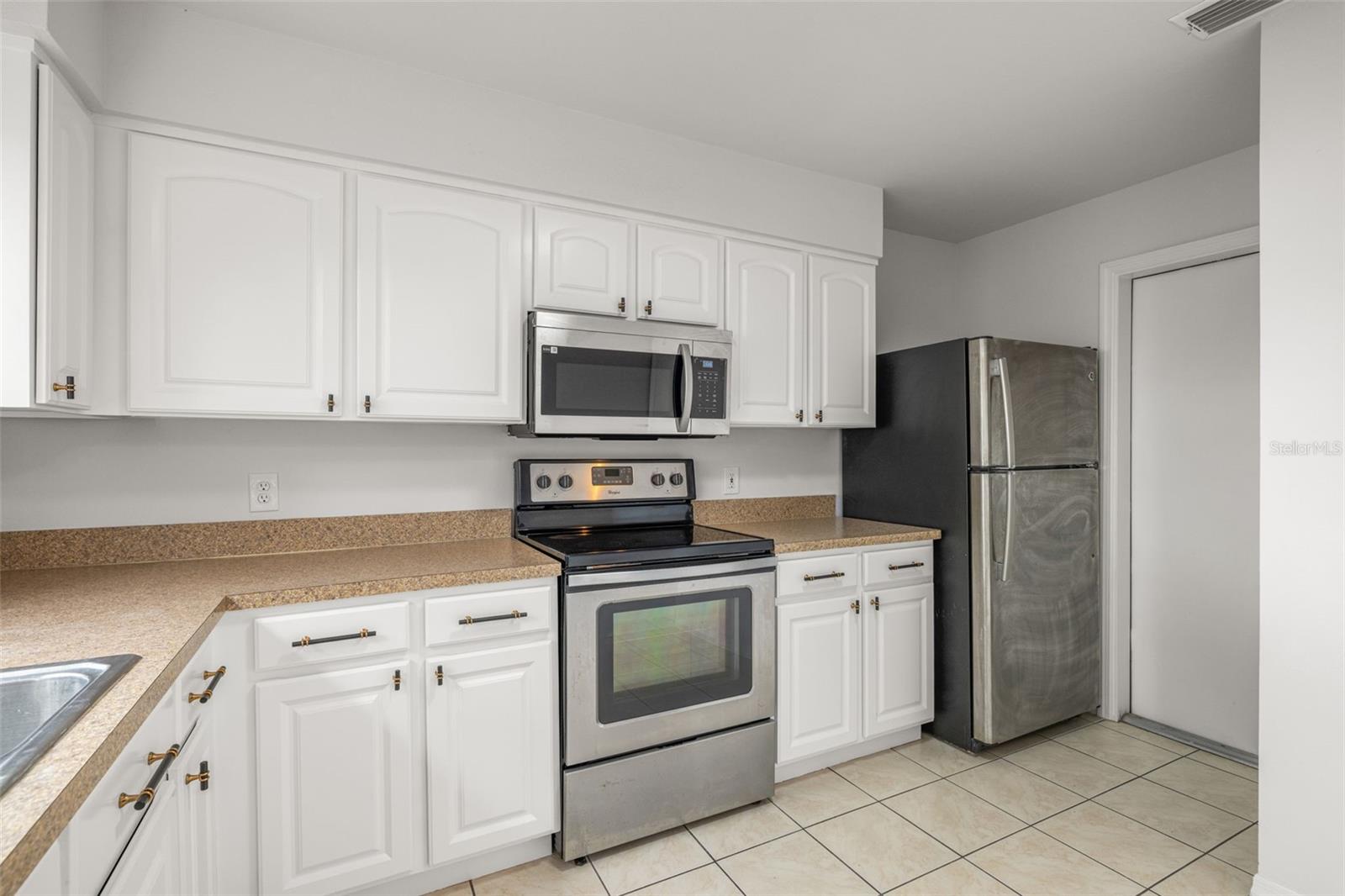 Image 14 of 30 For 13231 Prestwick Creek Drive