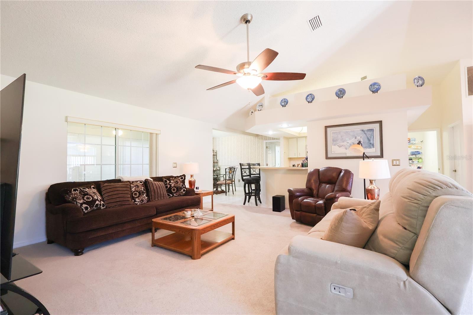 Image 4 of 17 For 10964 53rd Circle