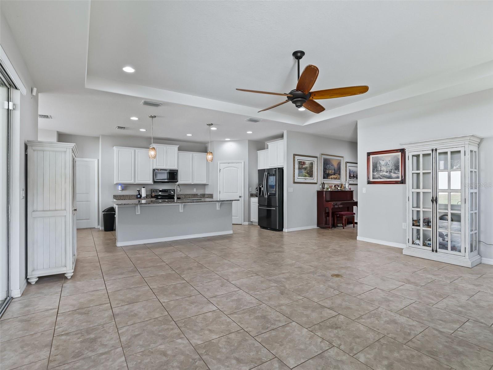 Image 8 of 33 For 5626 50th Court