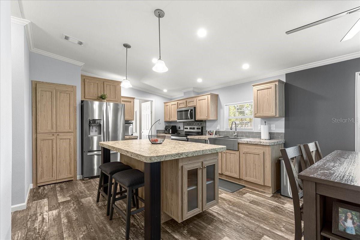 Image 11 of 61 For 16145 57th Street