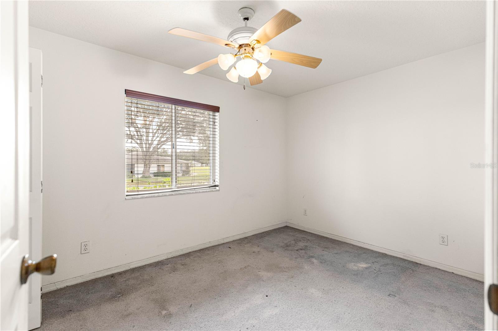 Image 20 of 26 For 10452 62nd Terrace Road