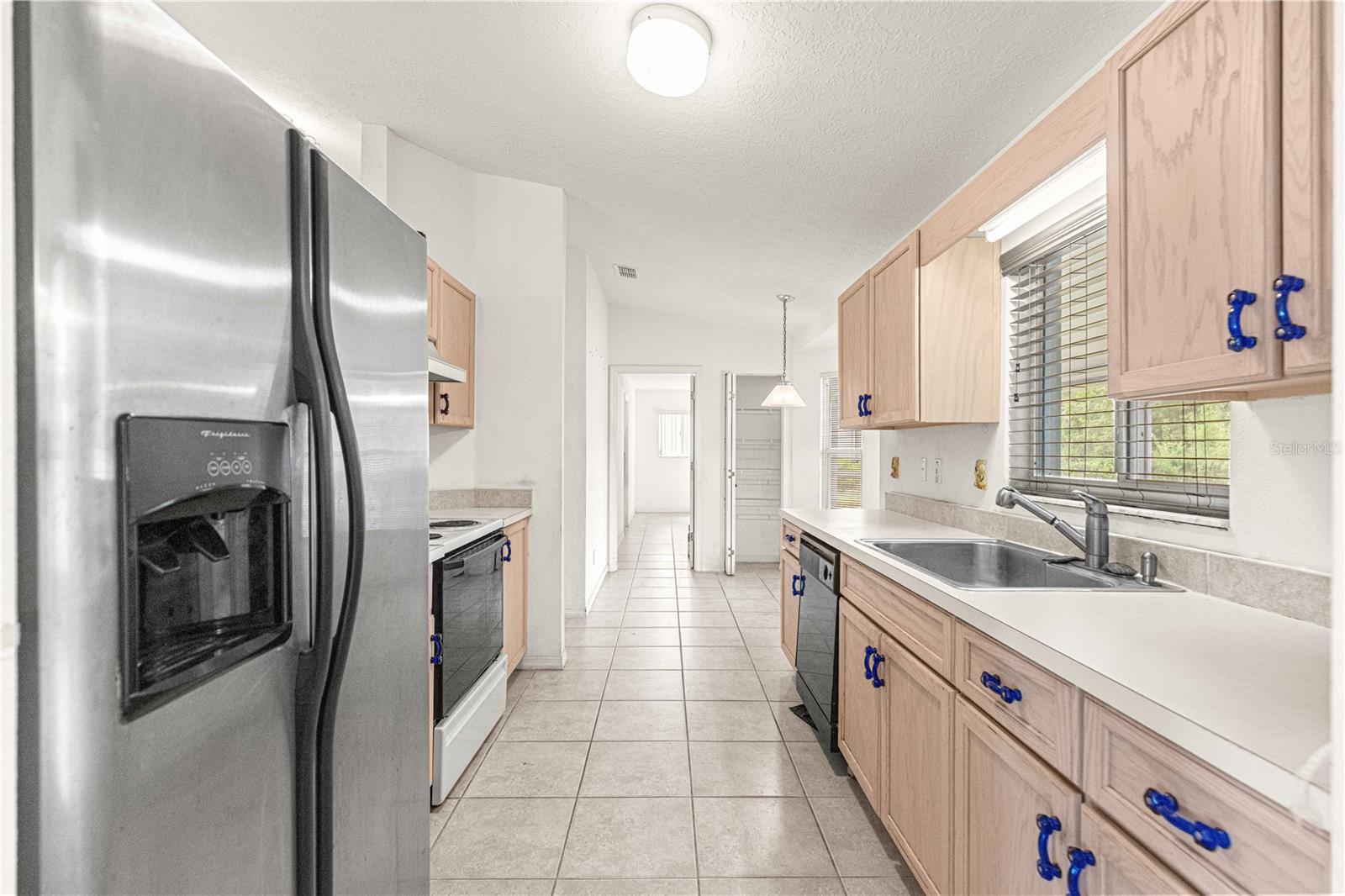 Image 9 of 26 For 10452 62nd Terrace Road