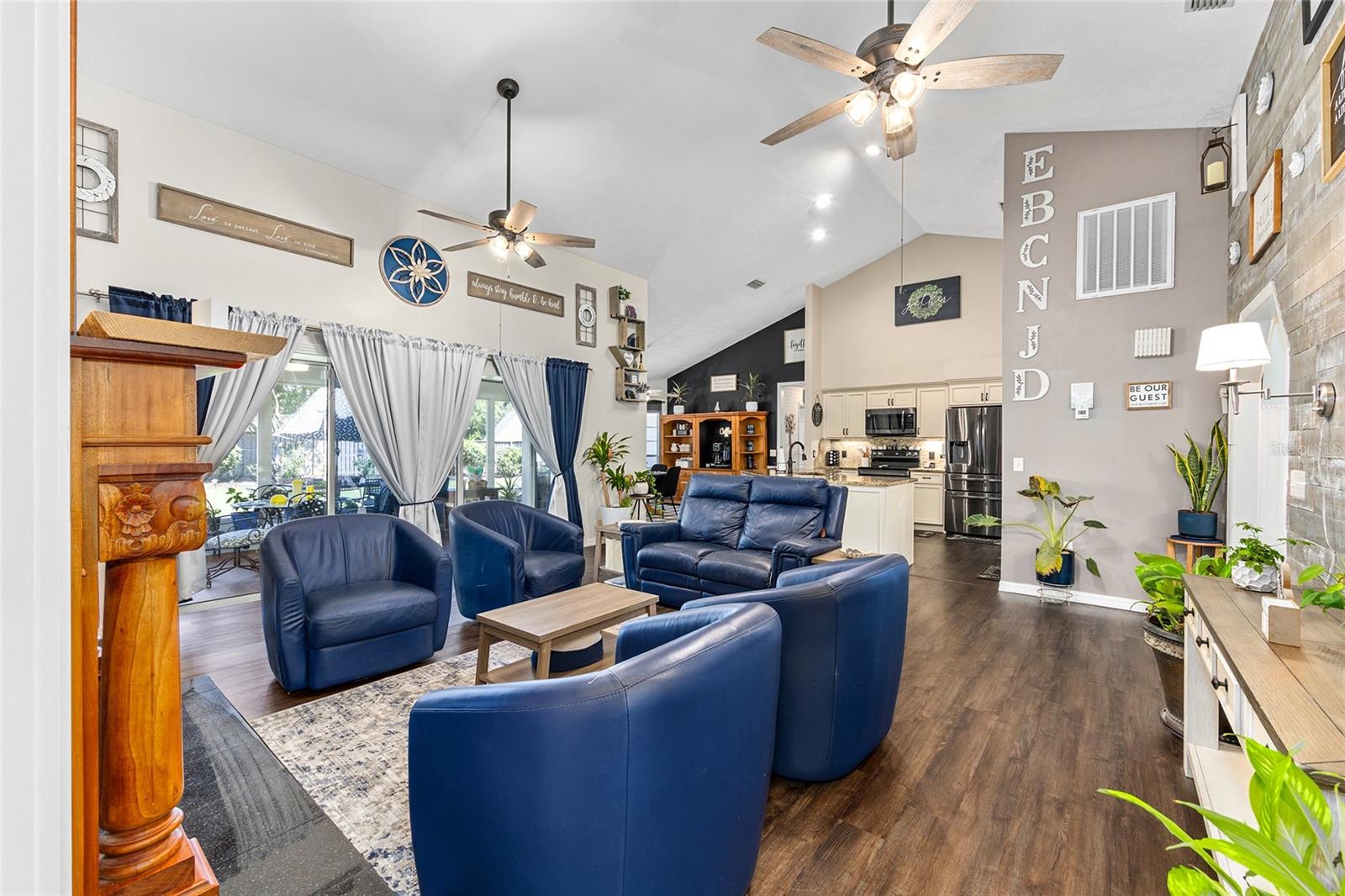 Image 11 of 68 For 2535 28th Street