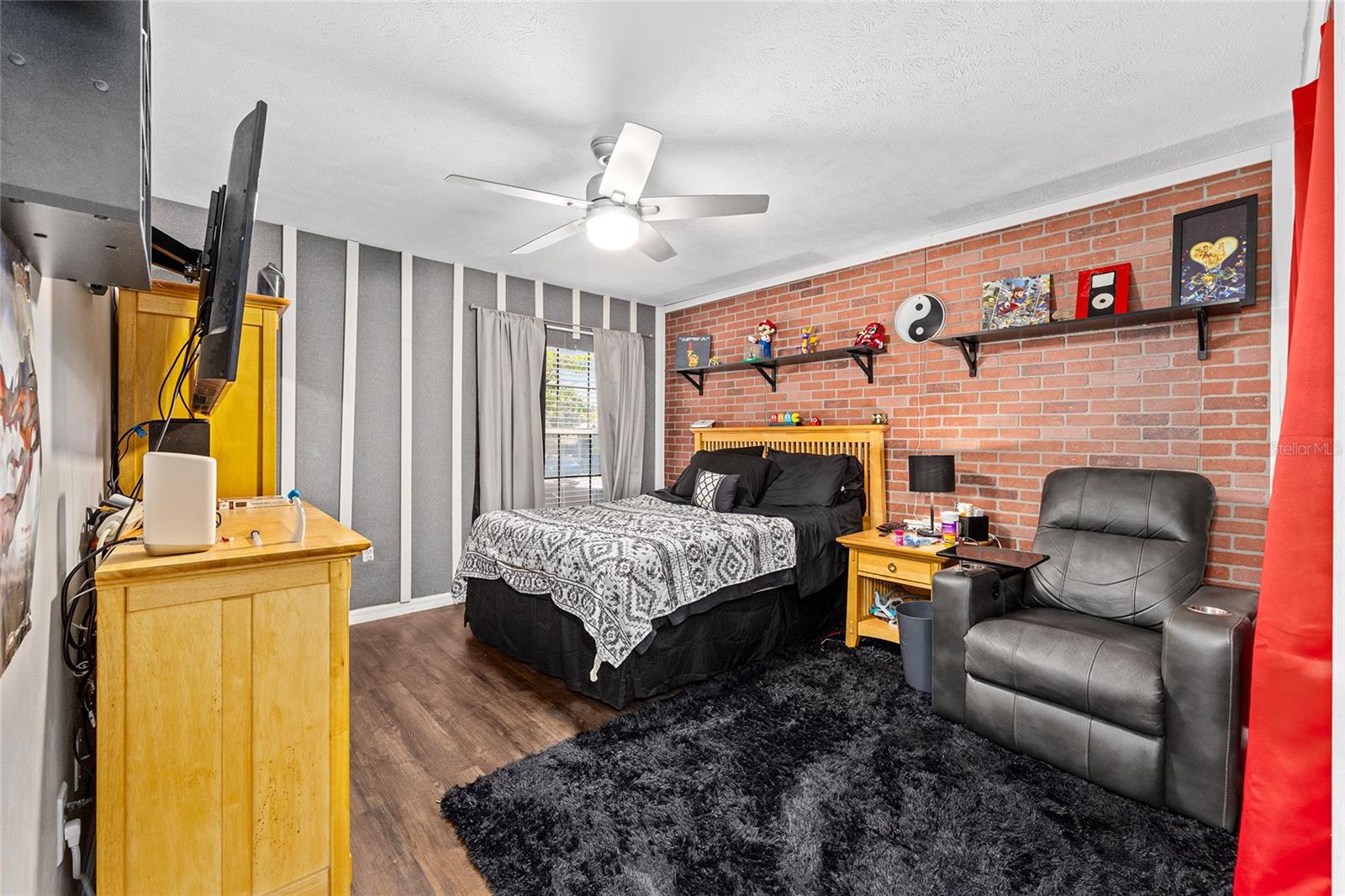 Image 24 of 68 For 2535 28th Street