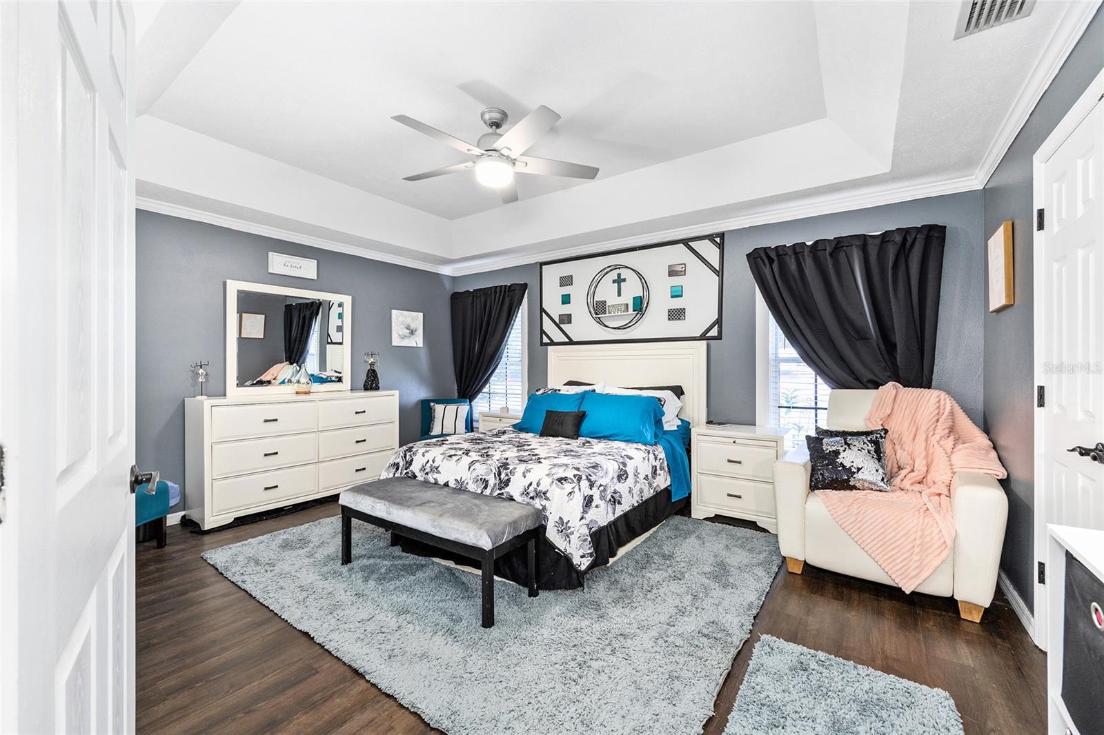 Image 34 of 68 For 2535 28th Street
