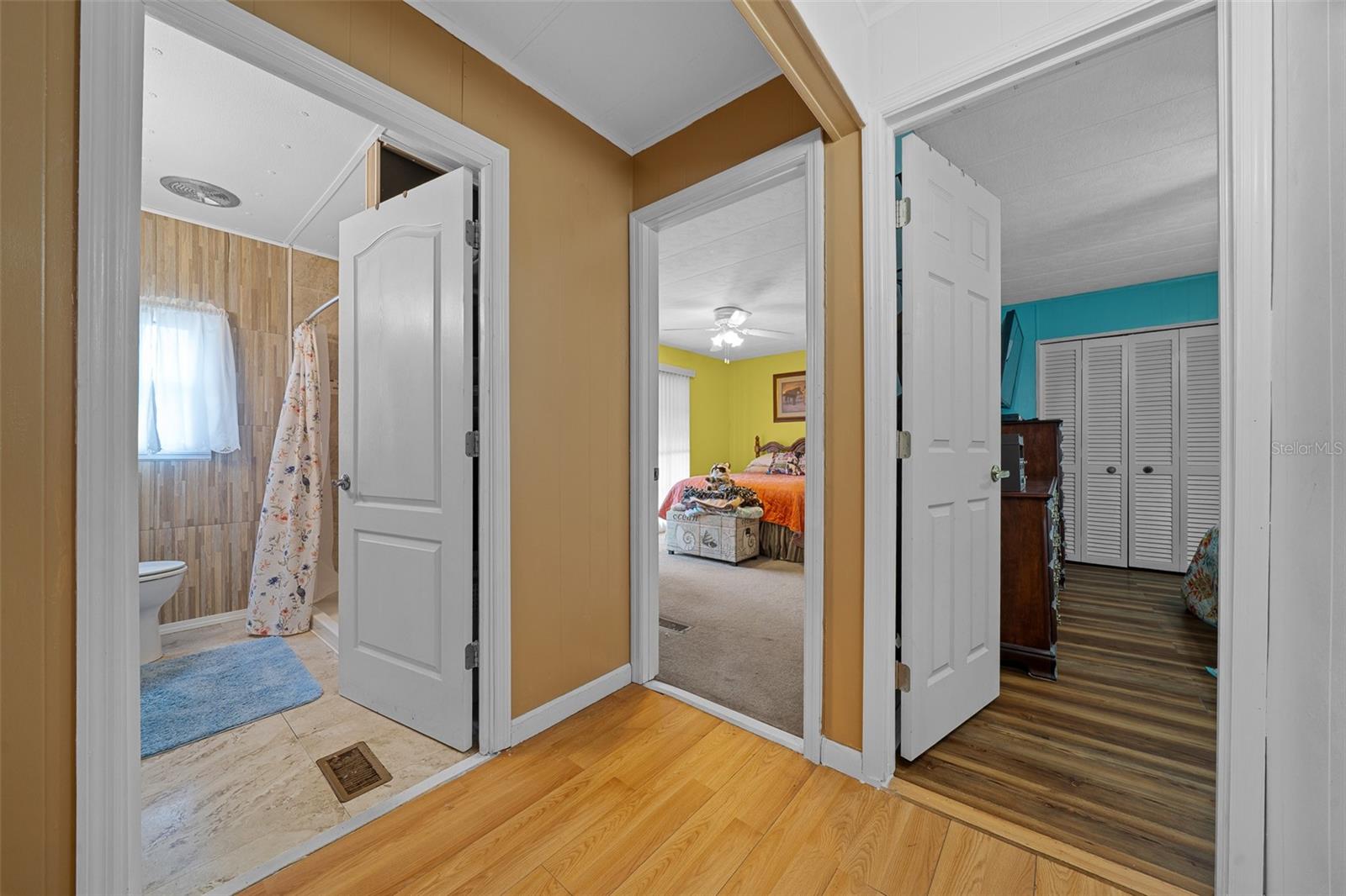 Image 22 of 77 For 9850 27th Avenue