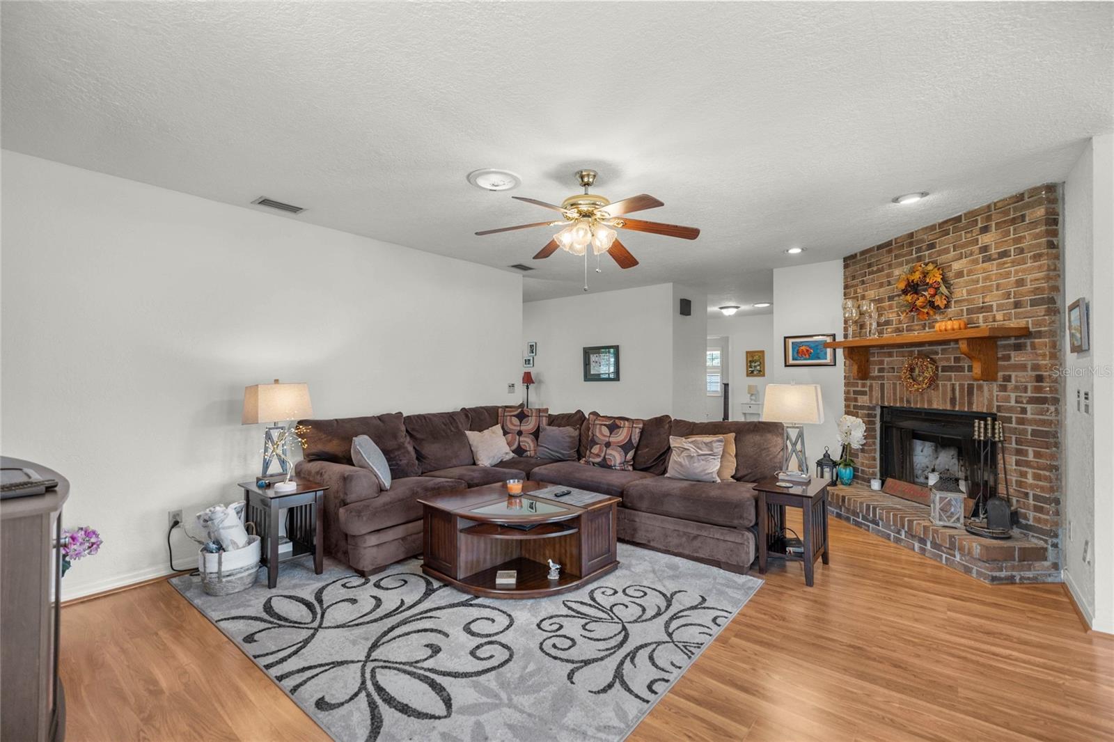 Image 10 of 54 For 2045 32nd Street