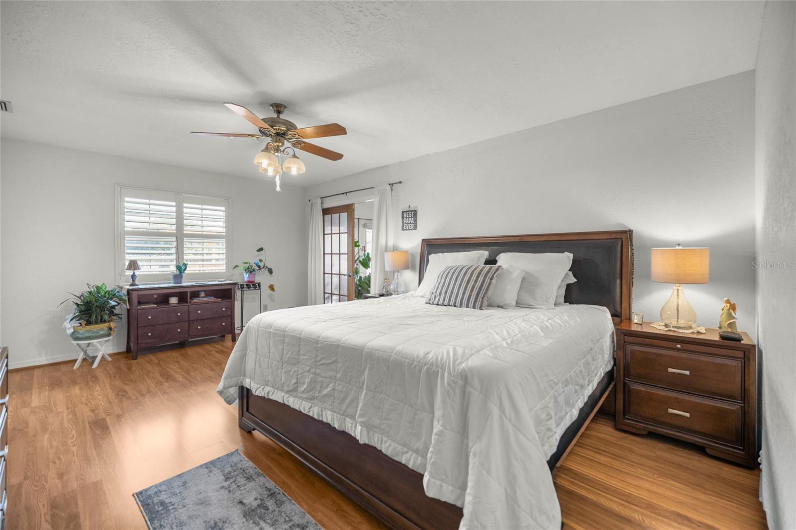 Image 21 of 54 For 2045 32nd Street