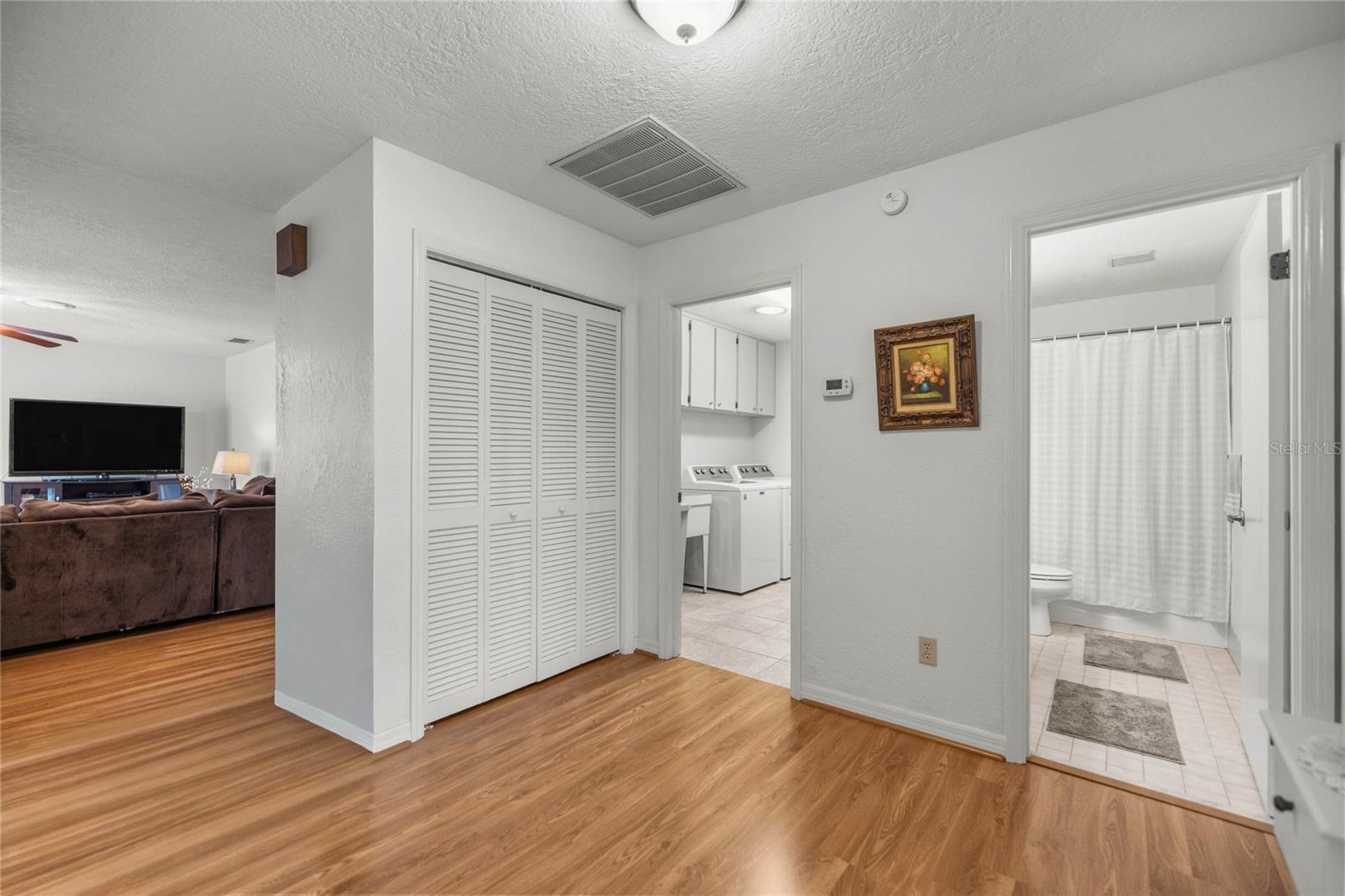 Image 31 of 54 For 2045 32nd Street