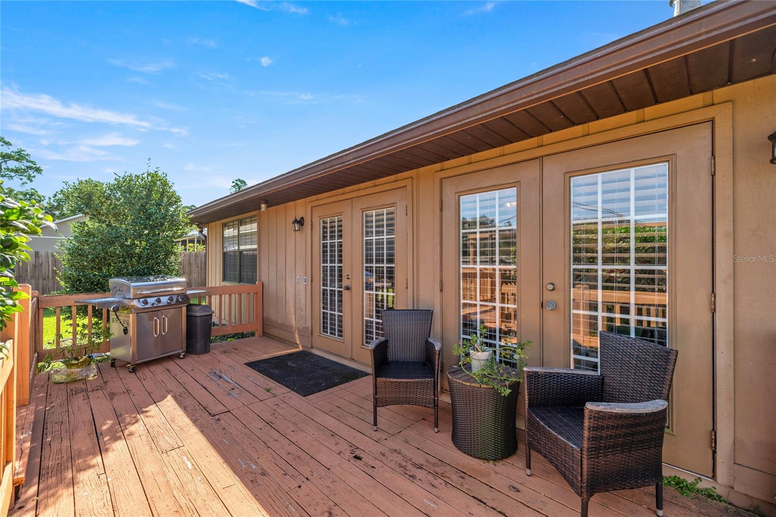 Image 37 of 54 For 2045 32nd Street