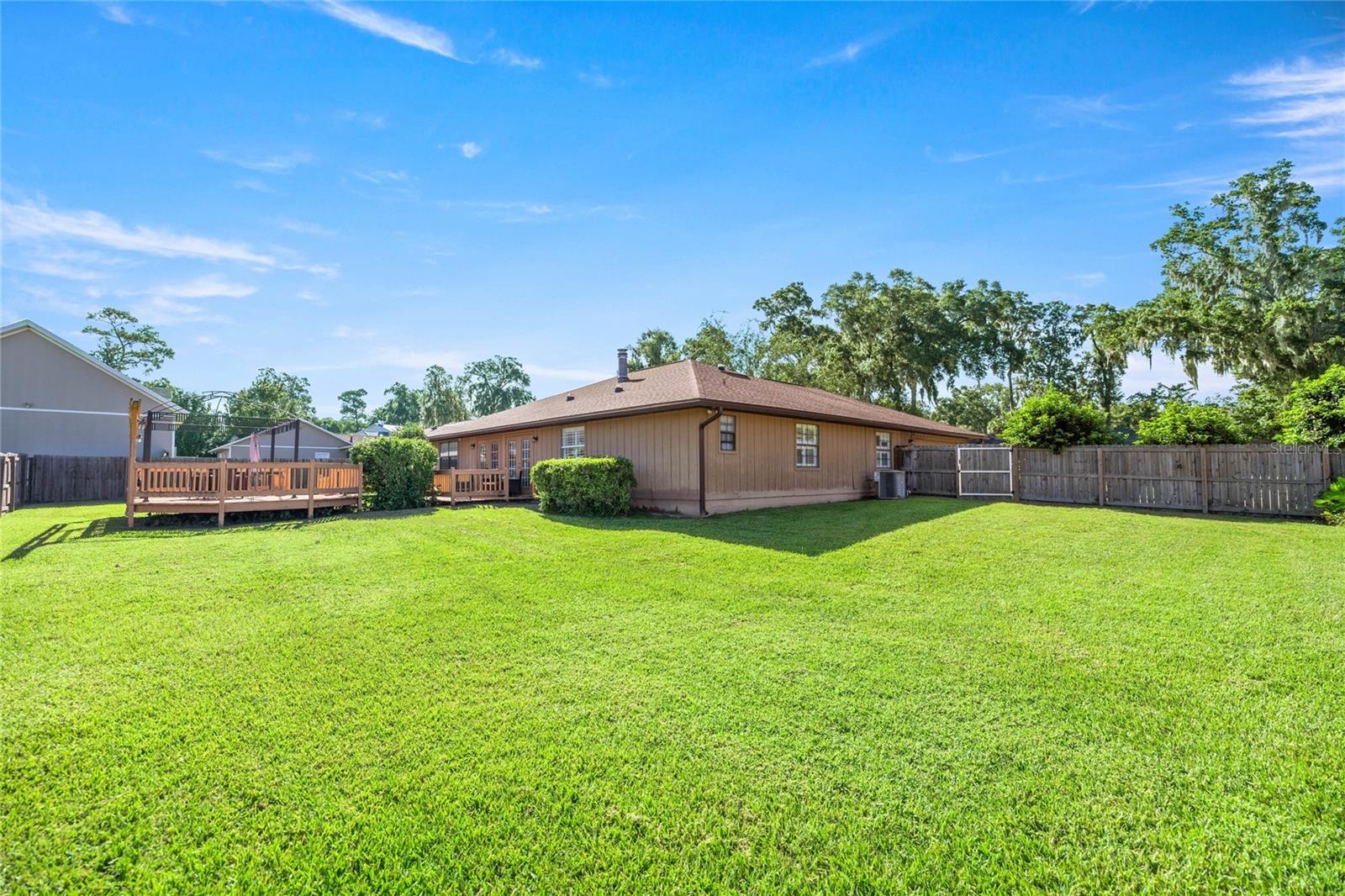 Image 39 of 54 For 2045 32nd Street