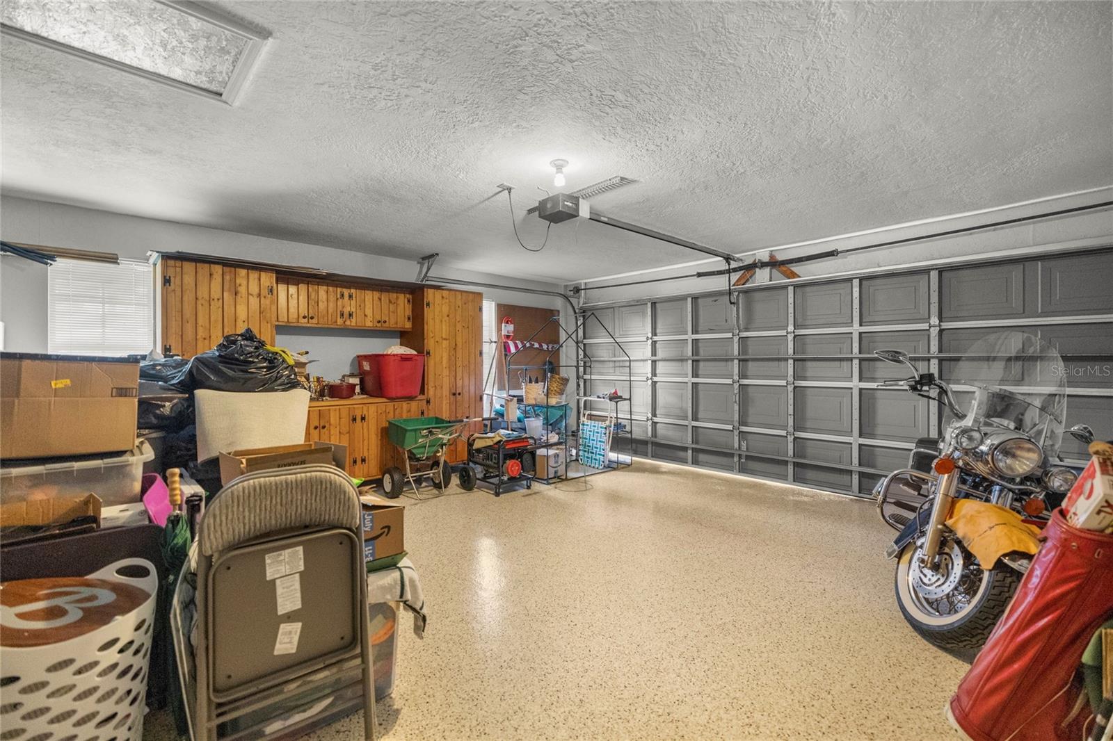 Image 41 of 54 For 2045 32nd Street