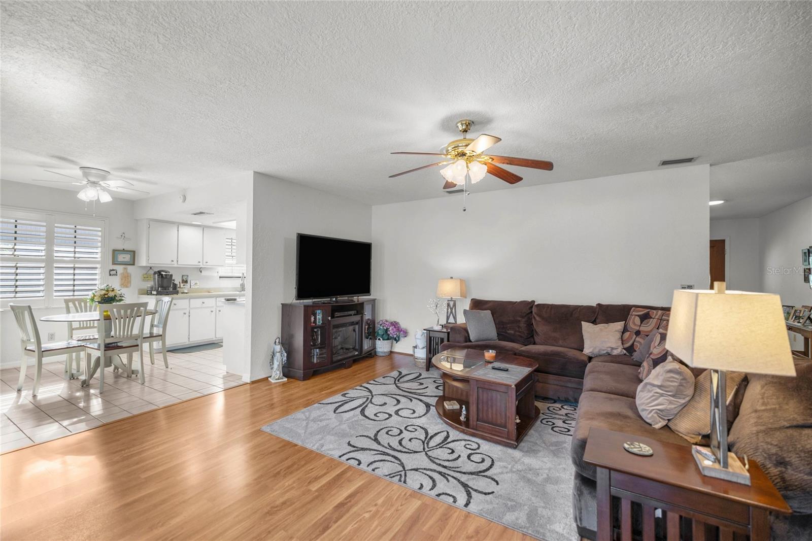 Image 9 of 54 For 2045 32nd Street