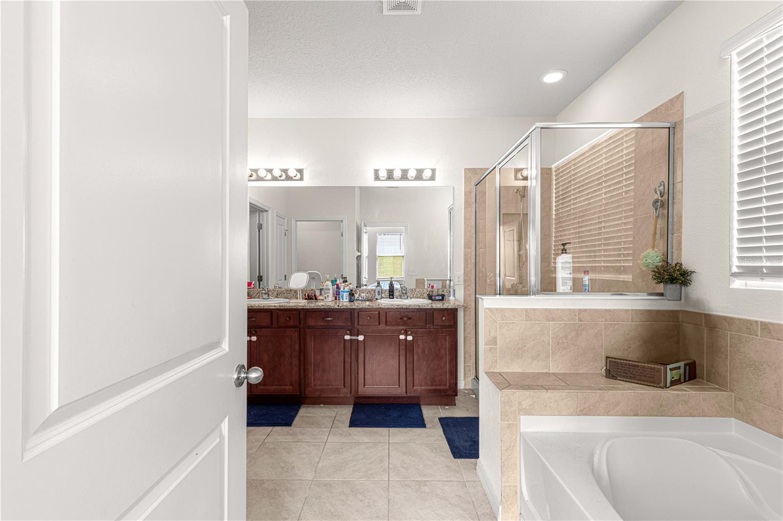 Image 43 of 52 For 4744 36th Street