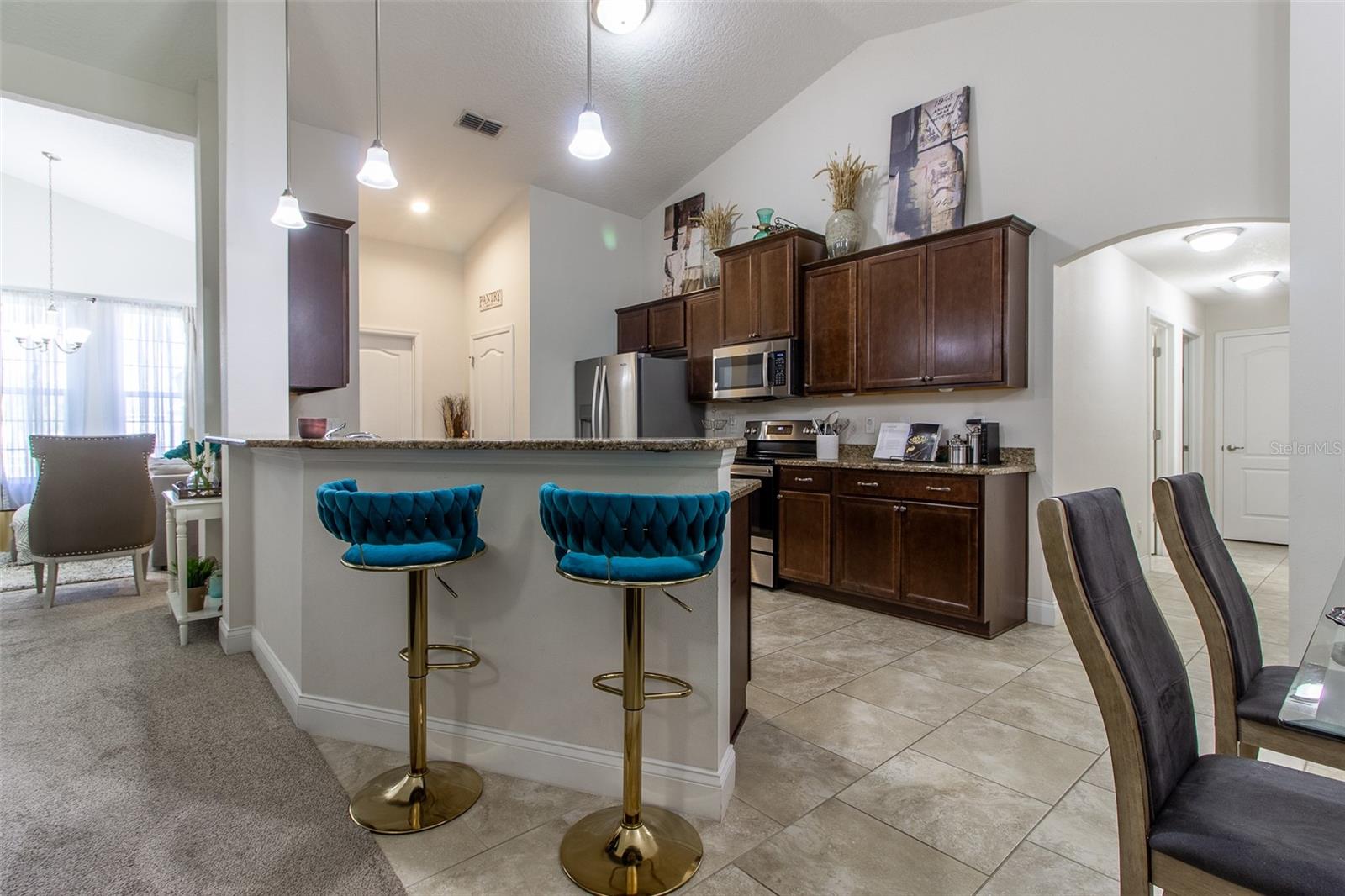 Image 12 of 50 For 9721 53 Court