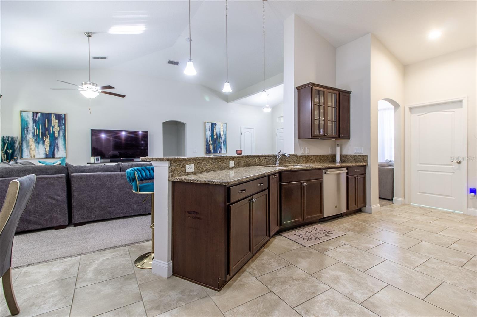 Image 15 of 50 For 9721 53 Court