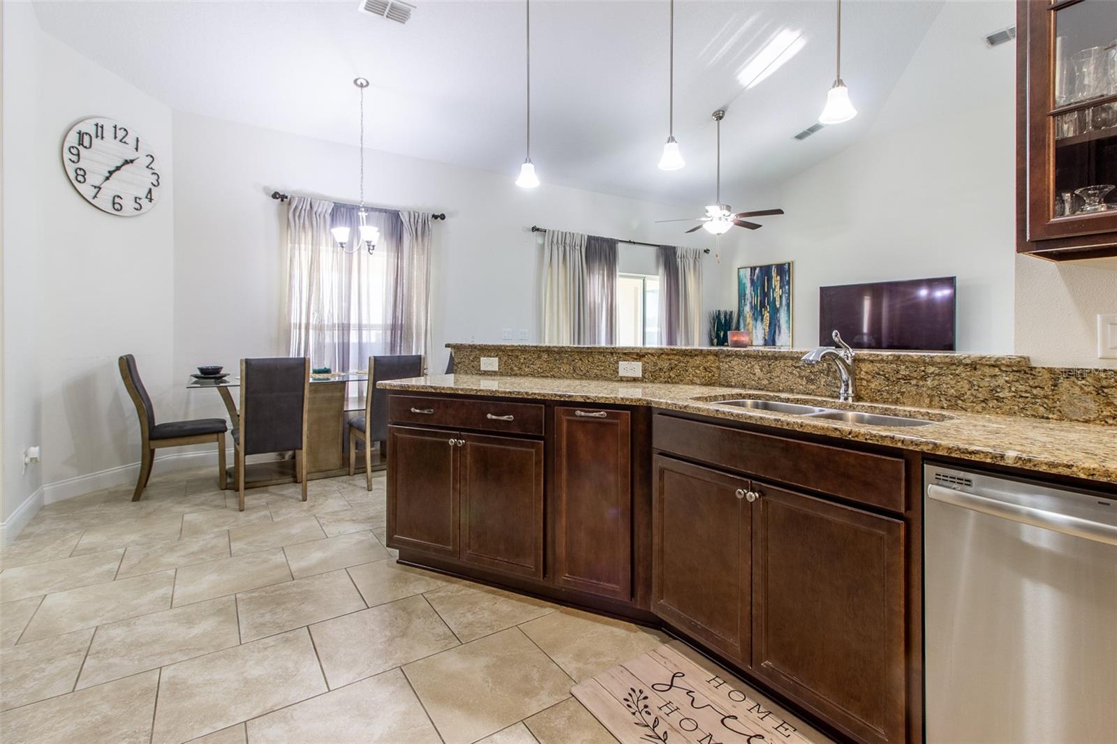 Image 20 of 50 For 9721 53 Court