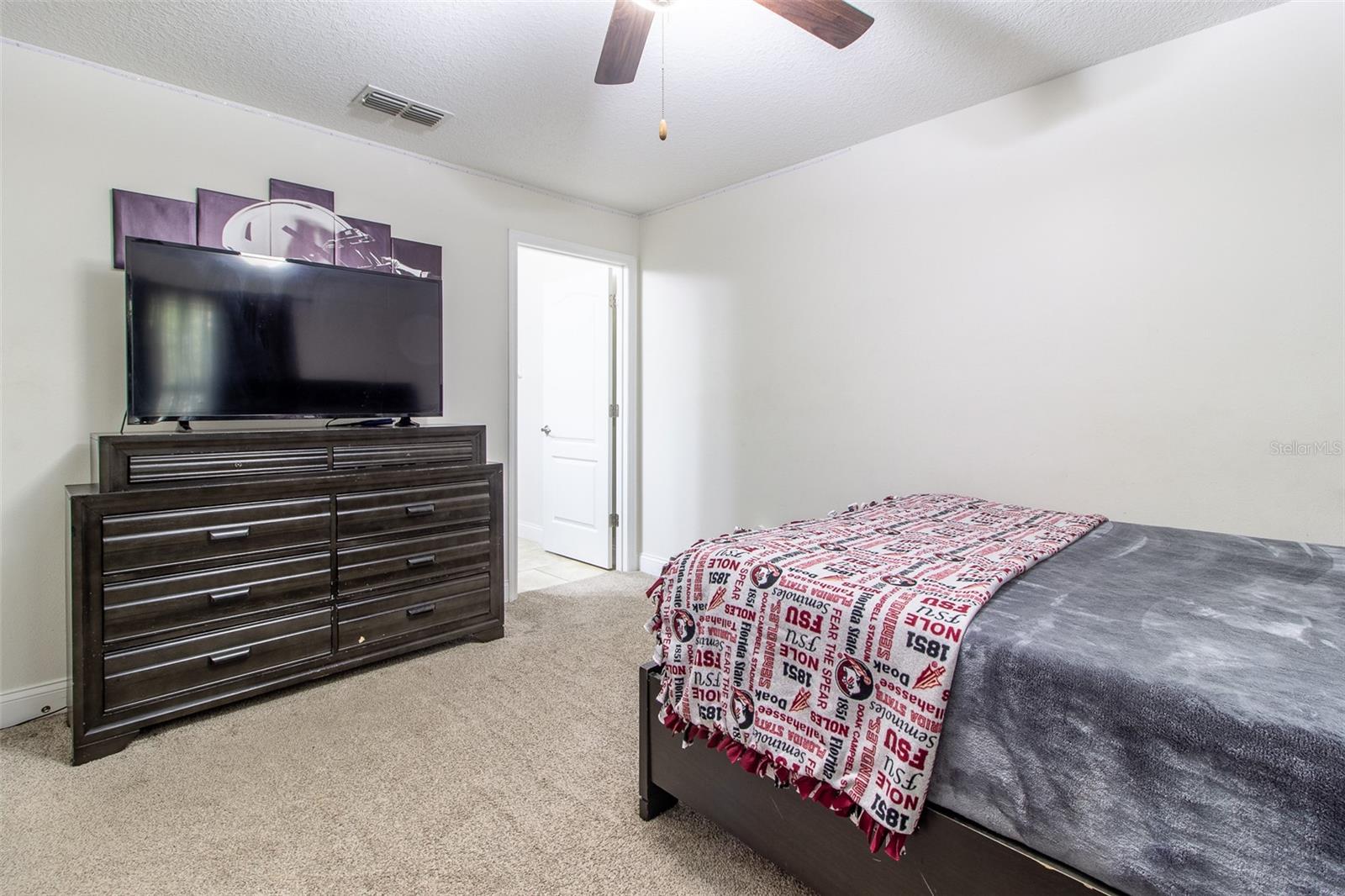 Image 33 of 50 For 9721 53 Court