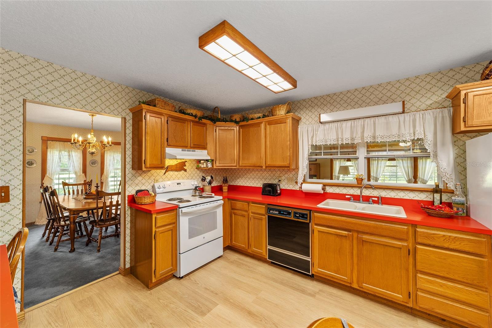 Image 14 of 58 For 5060 84th Street