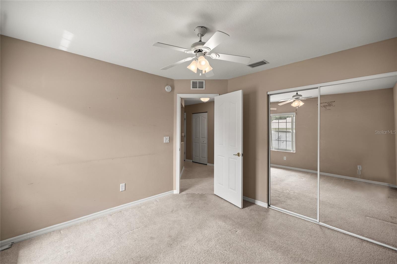 Image 9 of 39 For 11116 53rd Circle