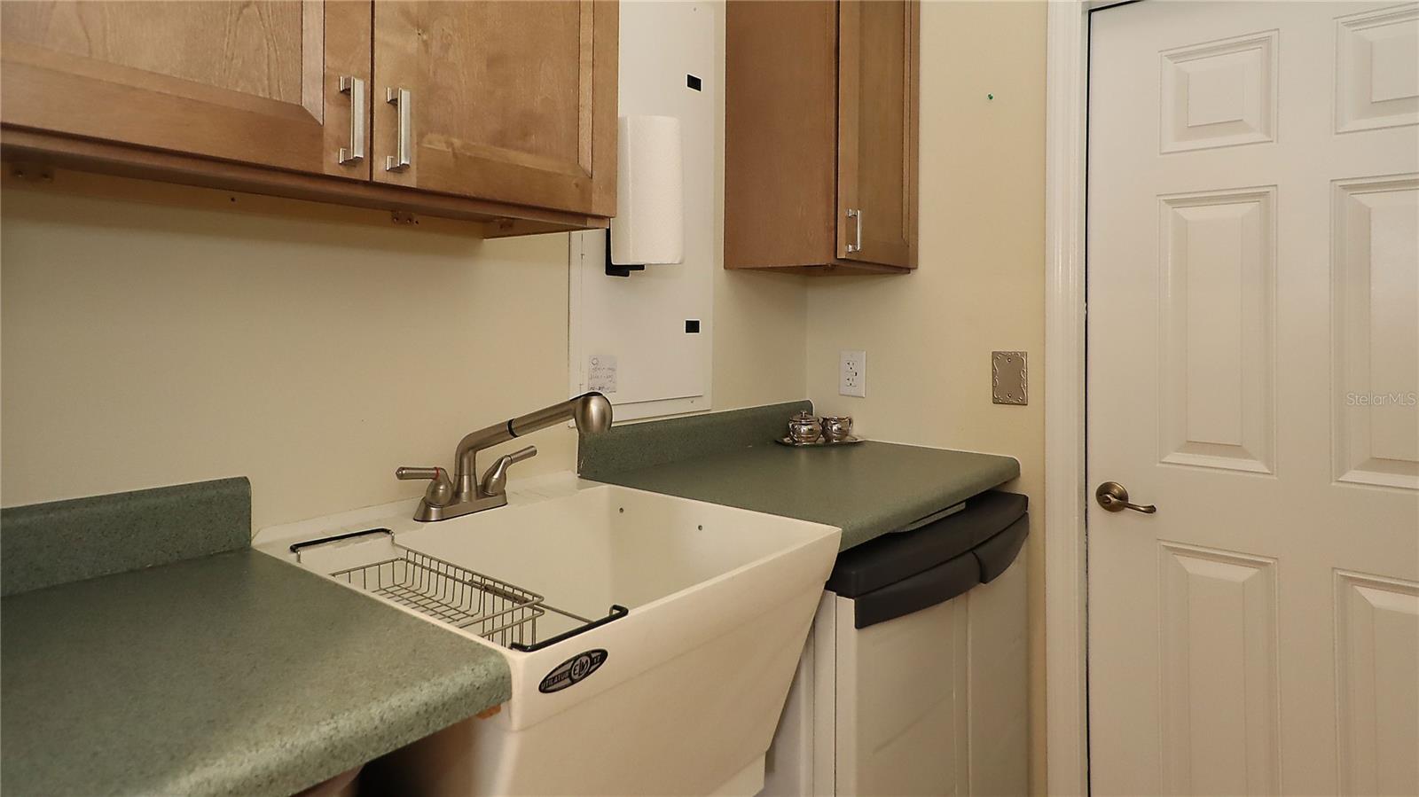 Image 41 of 43 For 8017 81st Loop