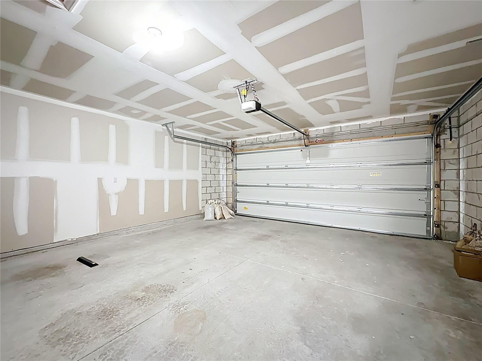 Image 35 of 44 For 241 Live Oak Boulevard