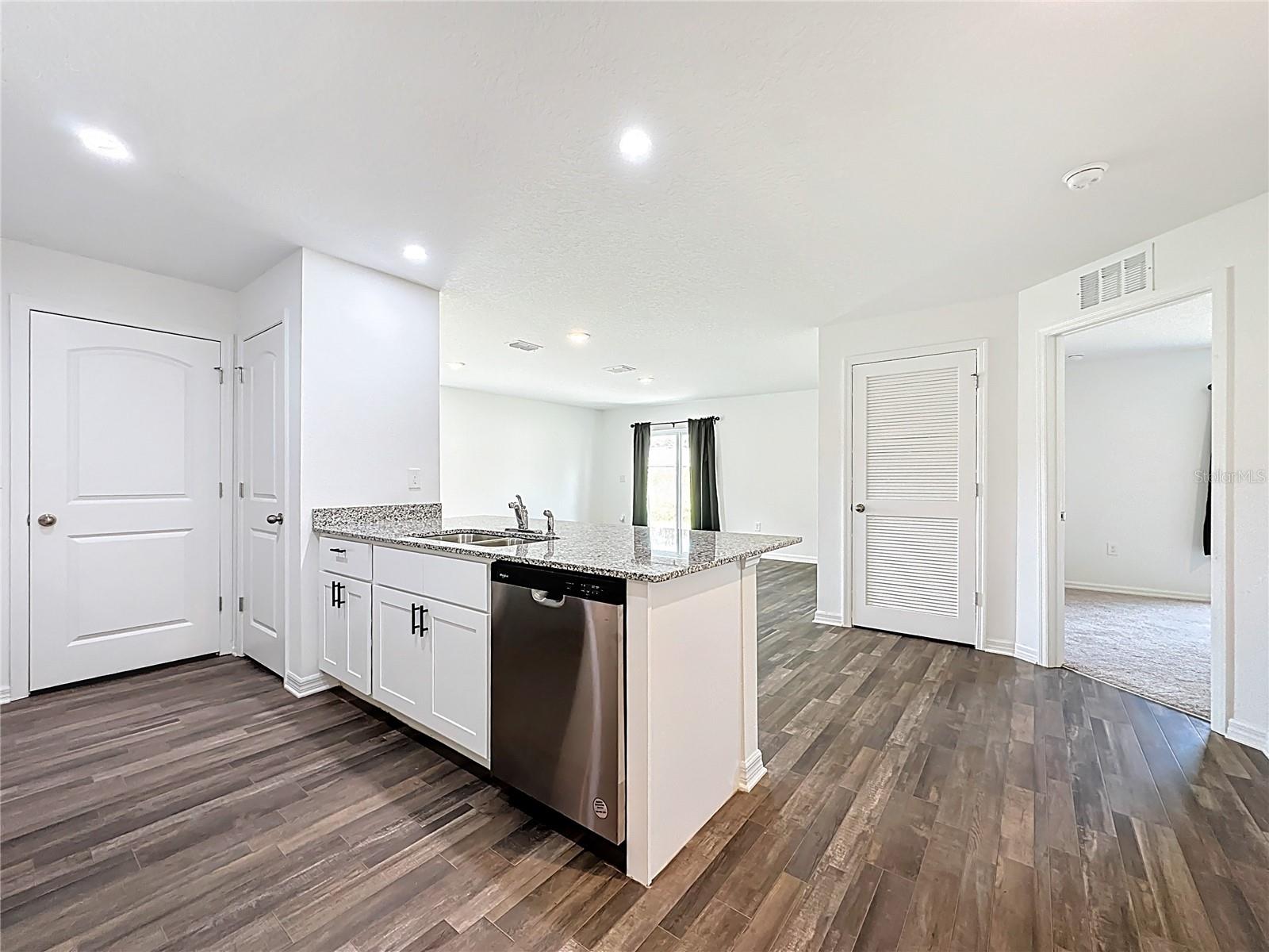 Image 6 of 44 For 241 Live Oak Boulevard